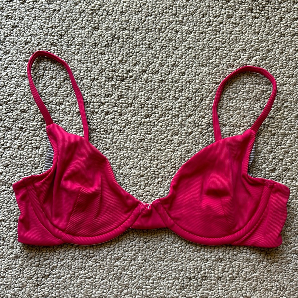 ACACIA // Manhattan Top